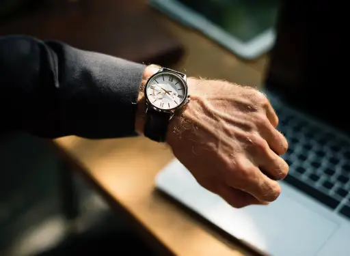 wrist watch analysis in pitampura